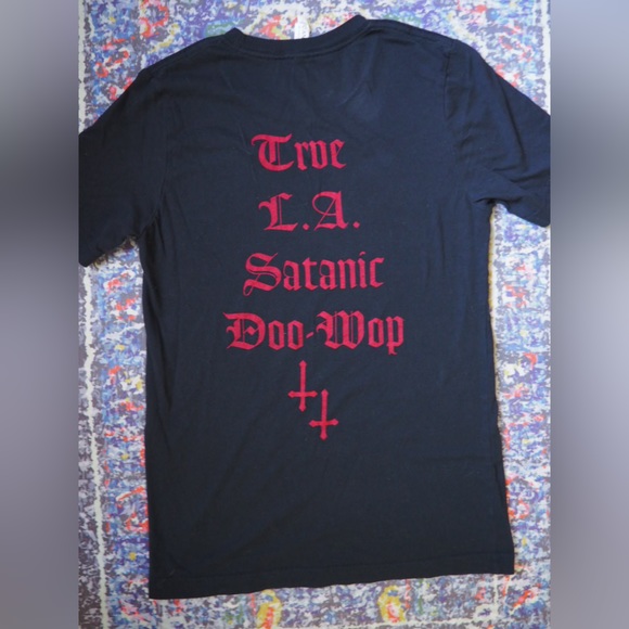 Twin Temple band concert tee satanic doo wop back - Picture 2 of 3